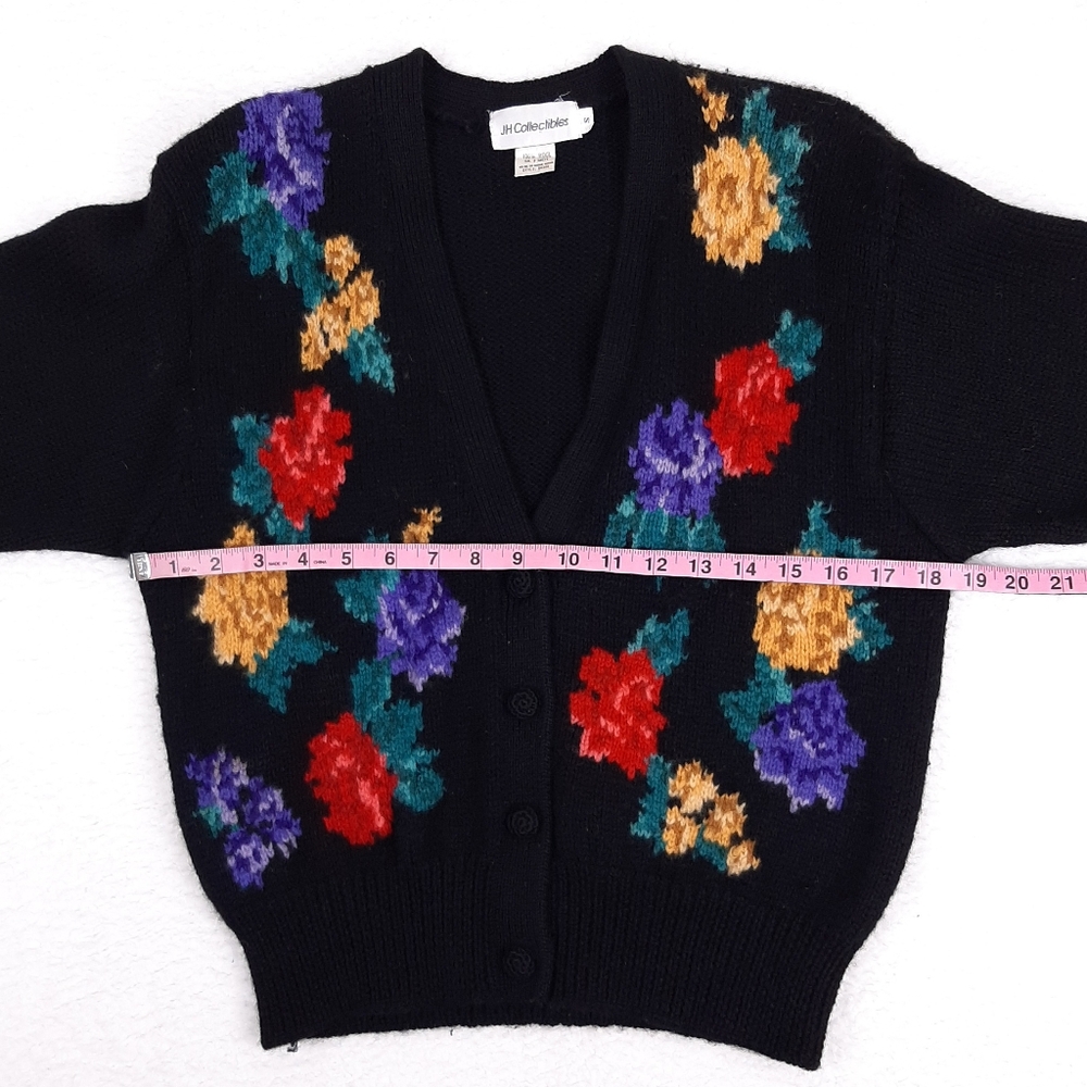 JH Collectibles vintage cardigan floral wool chunky knit grandma sweater black - Picture 3 of 8